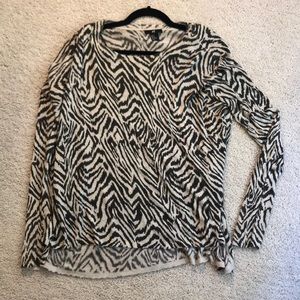 Animal print pico top
